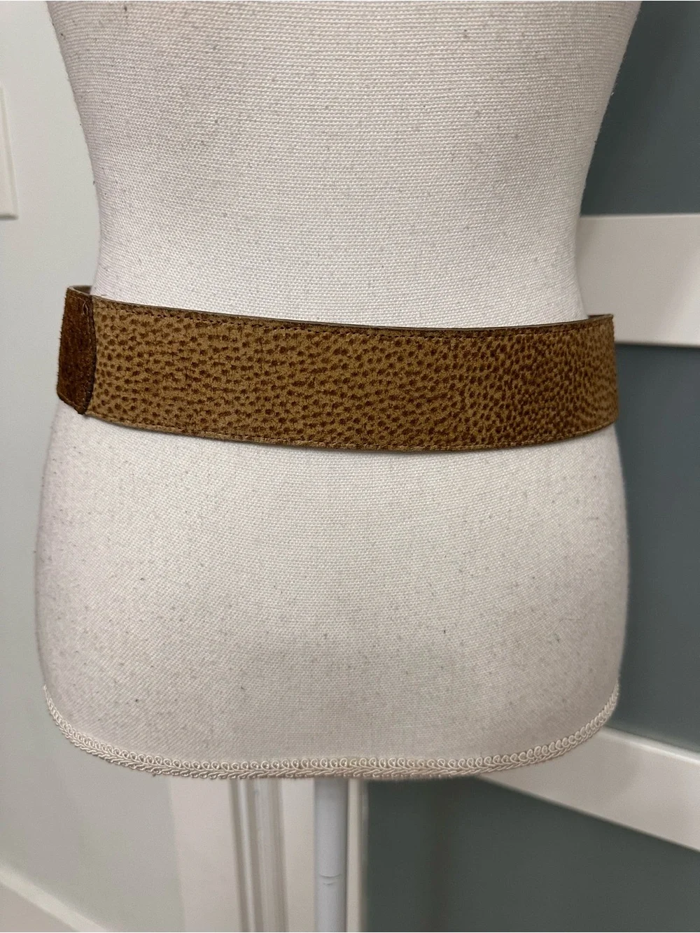 Vtg MZ New York Brown Leather Belt Antique Brass Ring Buckle SZ Med Unique Retro